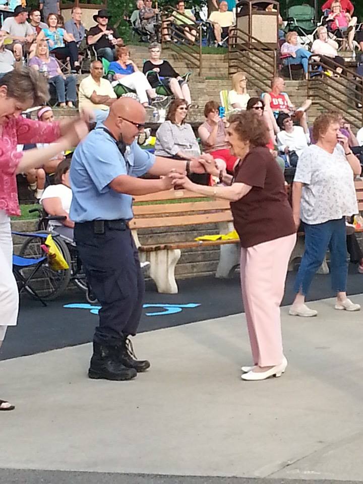 10389684_10152454004691462_6304942800724435474_n